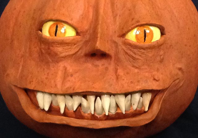 Pumpkin with a molded face.